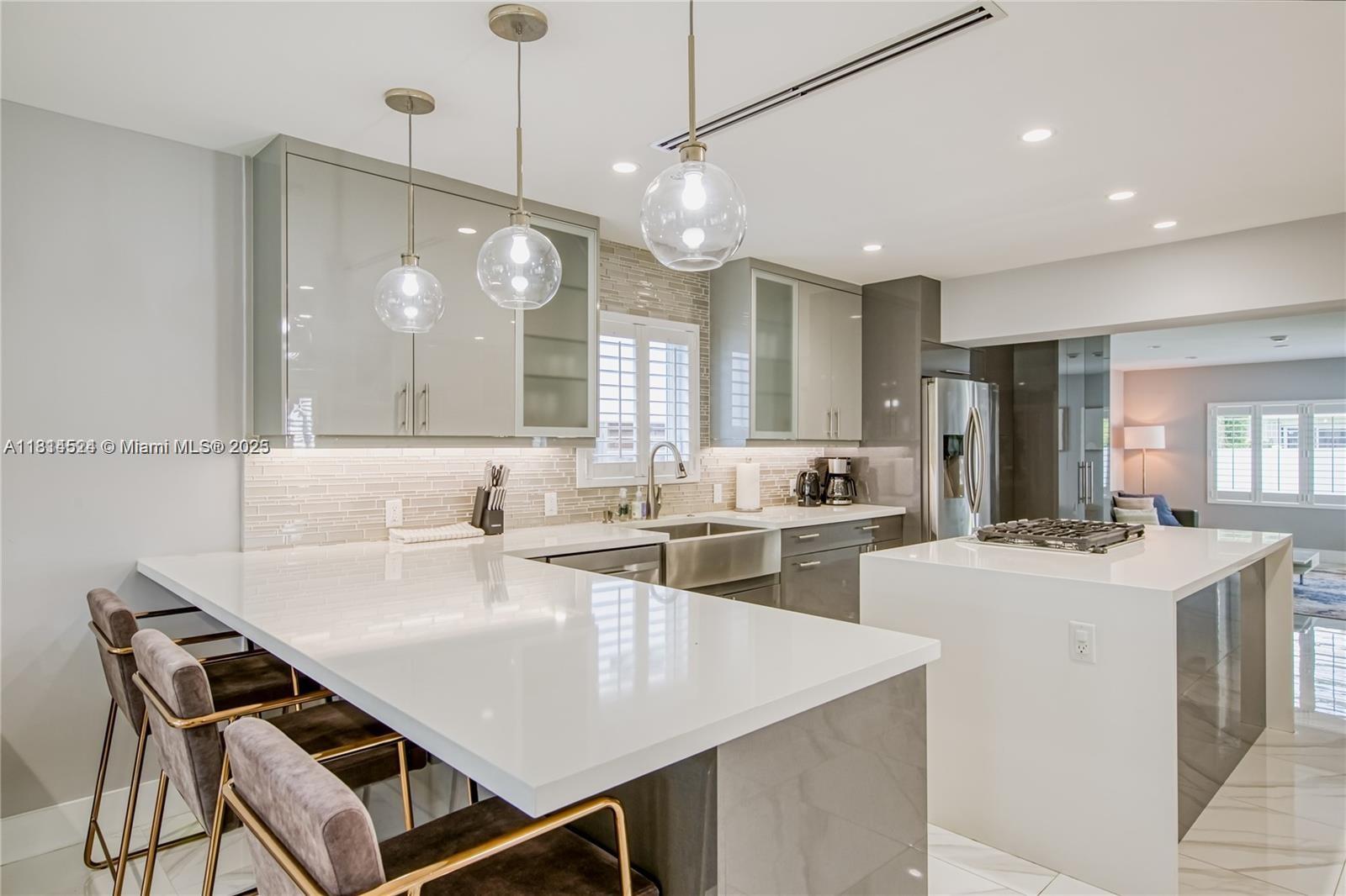 1239 Washington St 1239