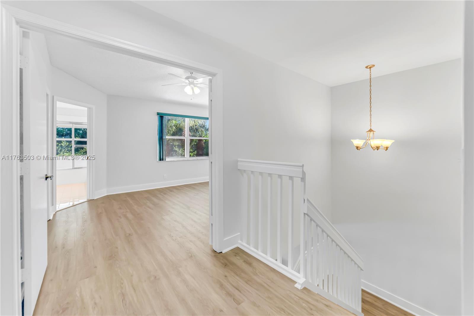 PEMBROKE SHORES - Residential