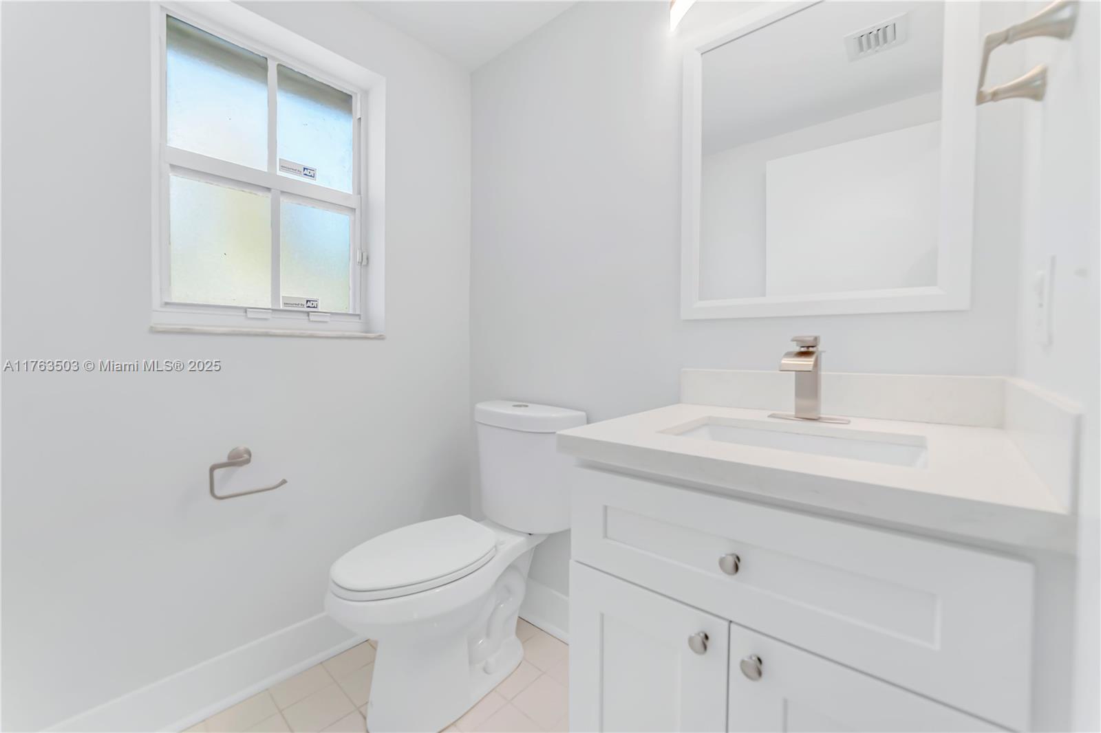 PEMBROKE SHORES - Residential