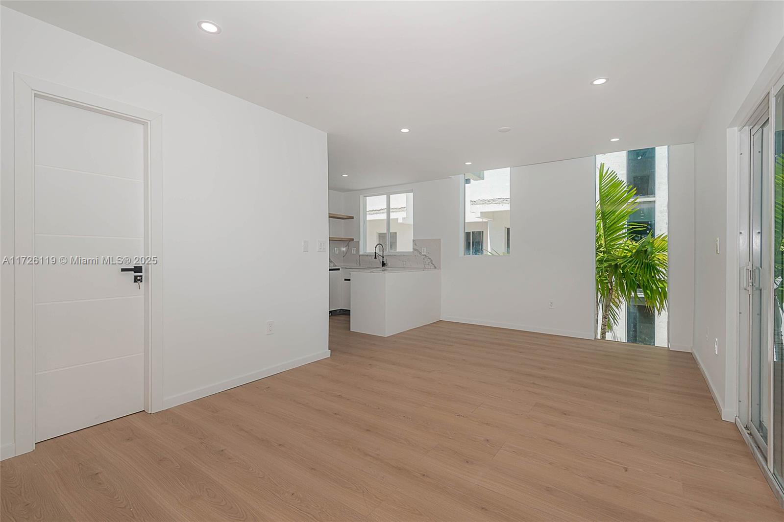 NORMANDY WATERWAY SUB - Residential Lease