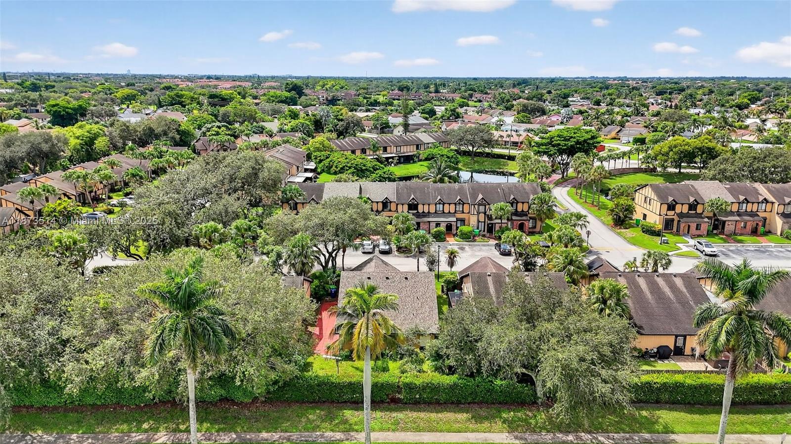 SPRINGTREE LAKES - Residential