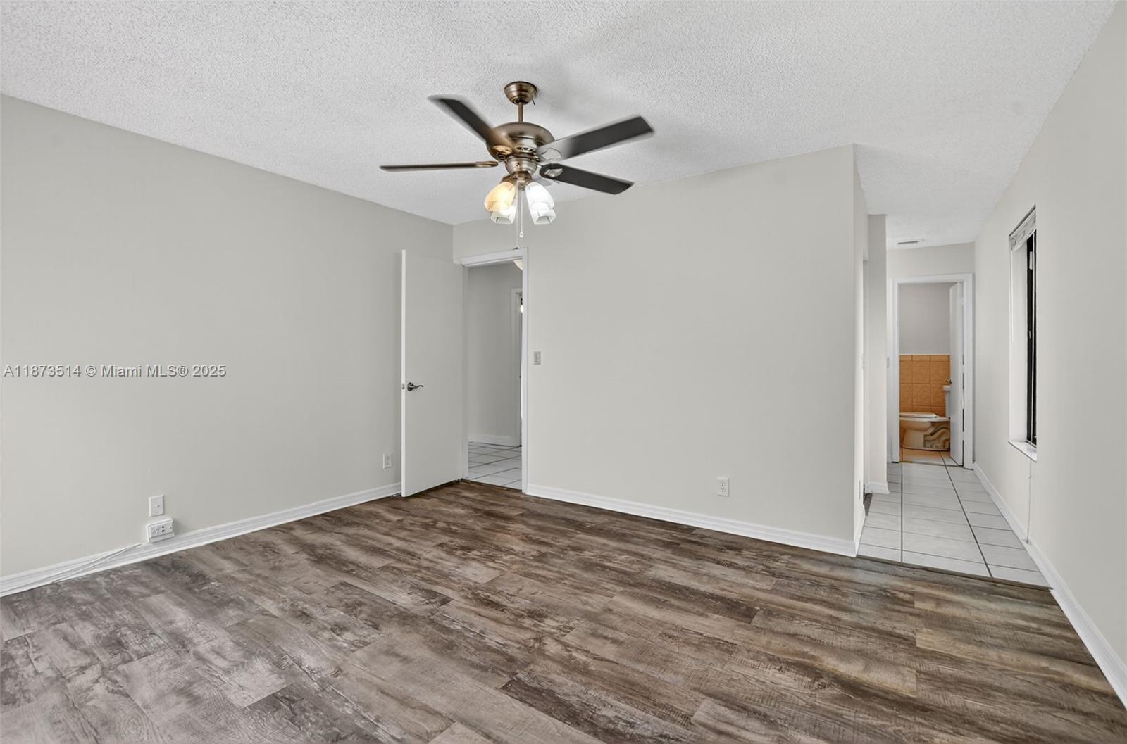 SPRINGTREE LAKES - Residential