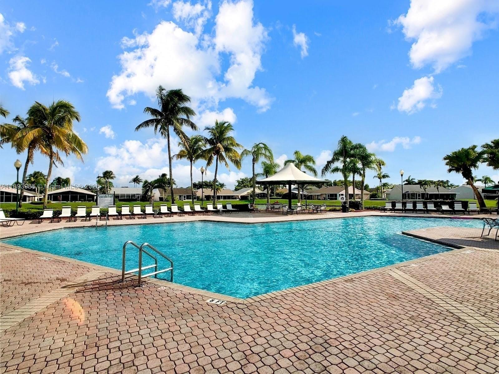 PALM ISLE ESTATES - Residential