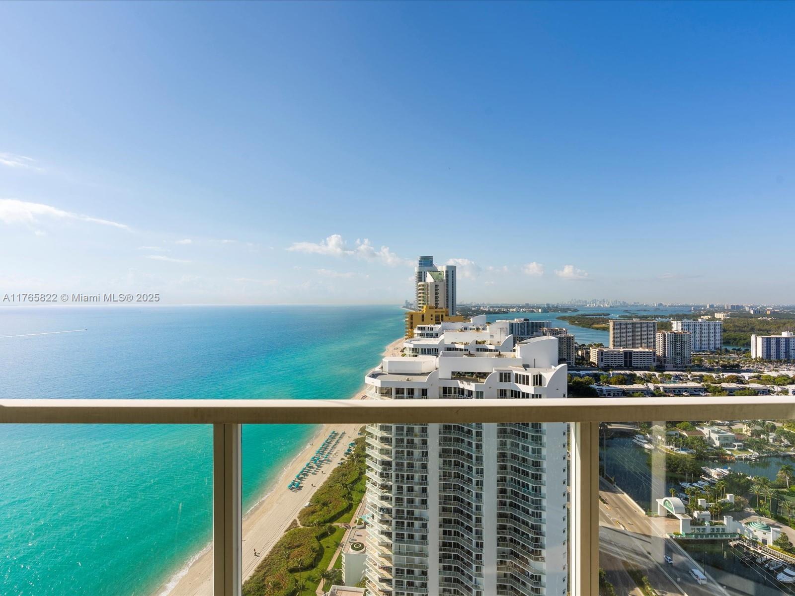 LA PERLA CONDO - Residential