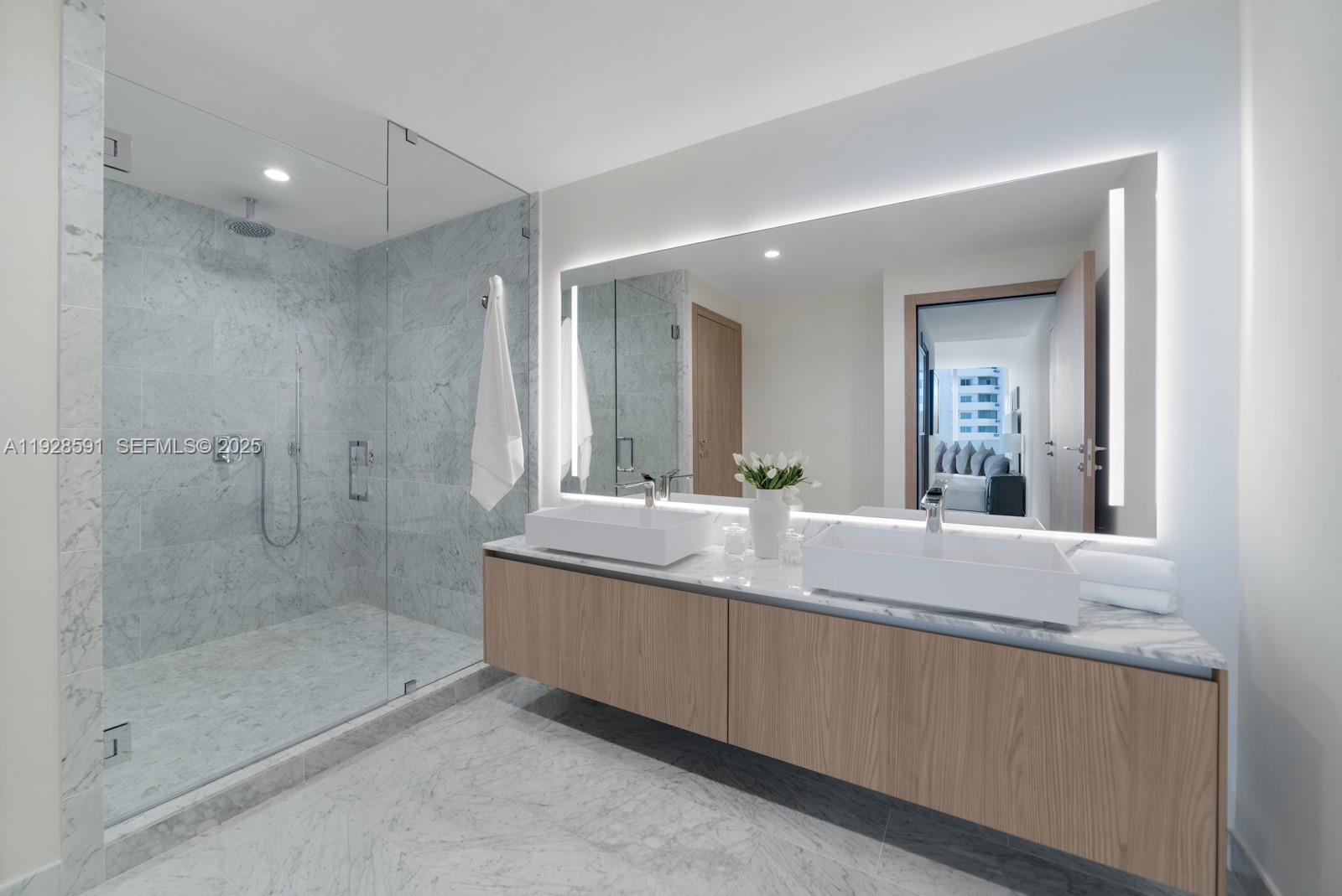 Onda Residences - Residential