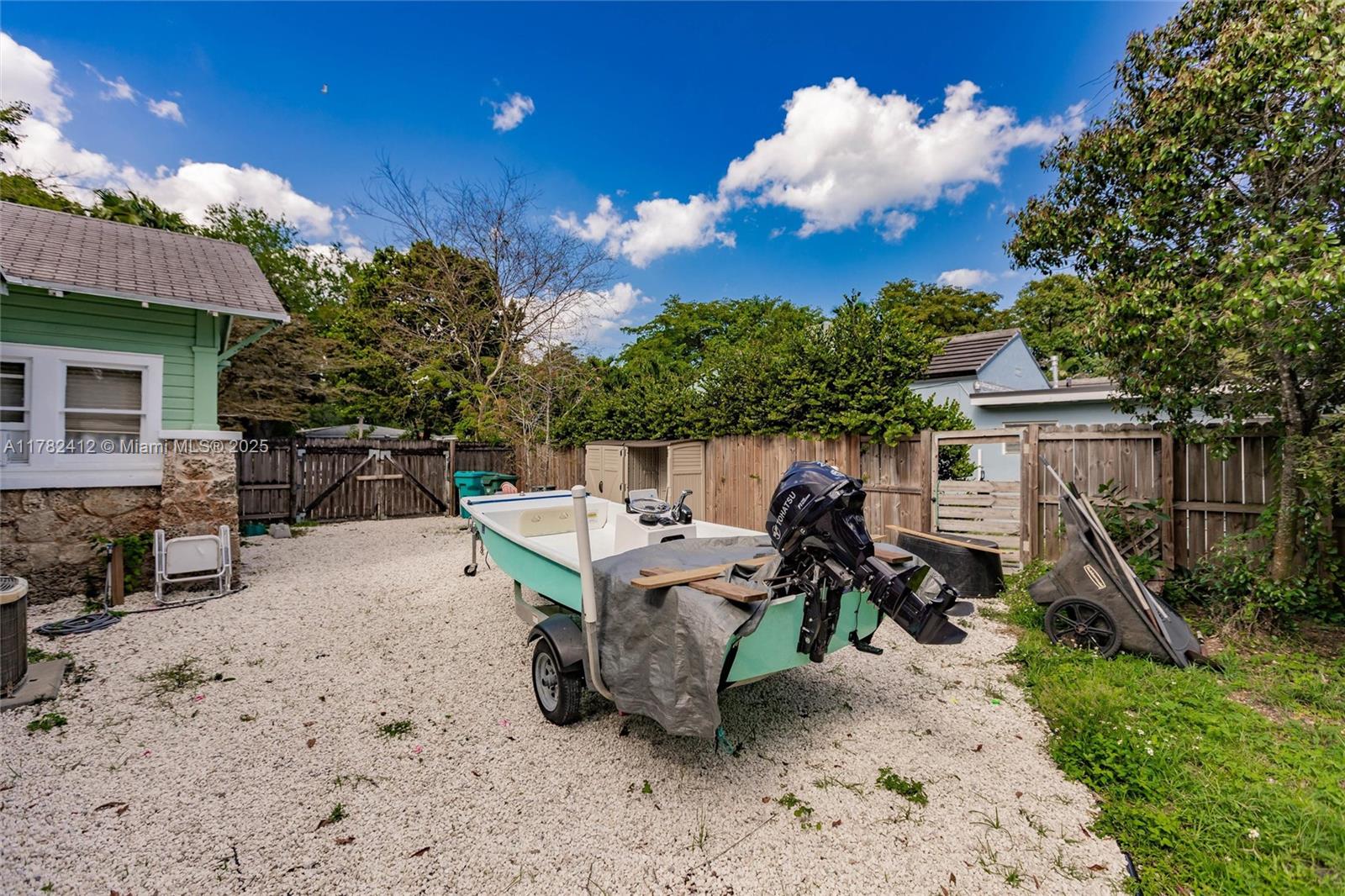 GRIFFING BISCAYNE PARK ES - Residential