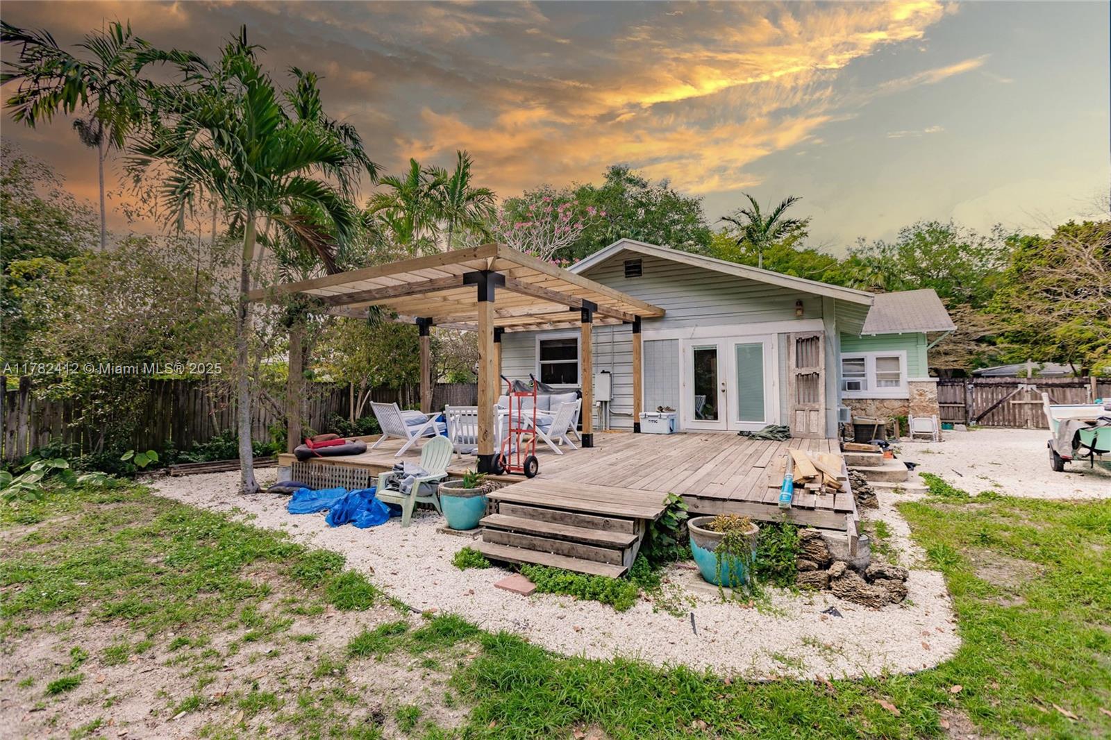 GRIFFING BISCAYNE PARK ES - Residential