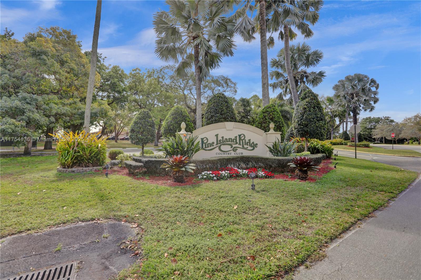 Property for Sale at 1524 Whitehall Dr 102, Davie, Broward County, Florida - Bedrooms: 2 
Bathrooms: 2  - $325,000
