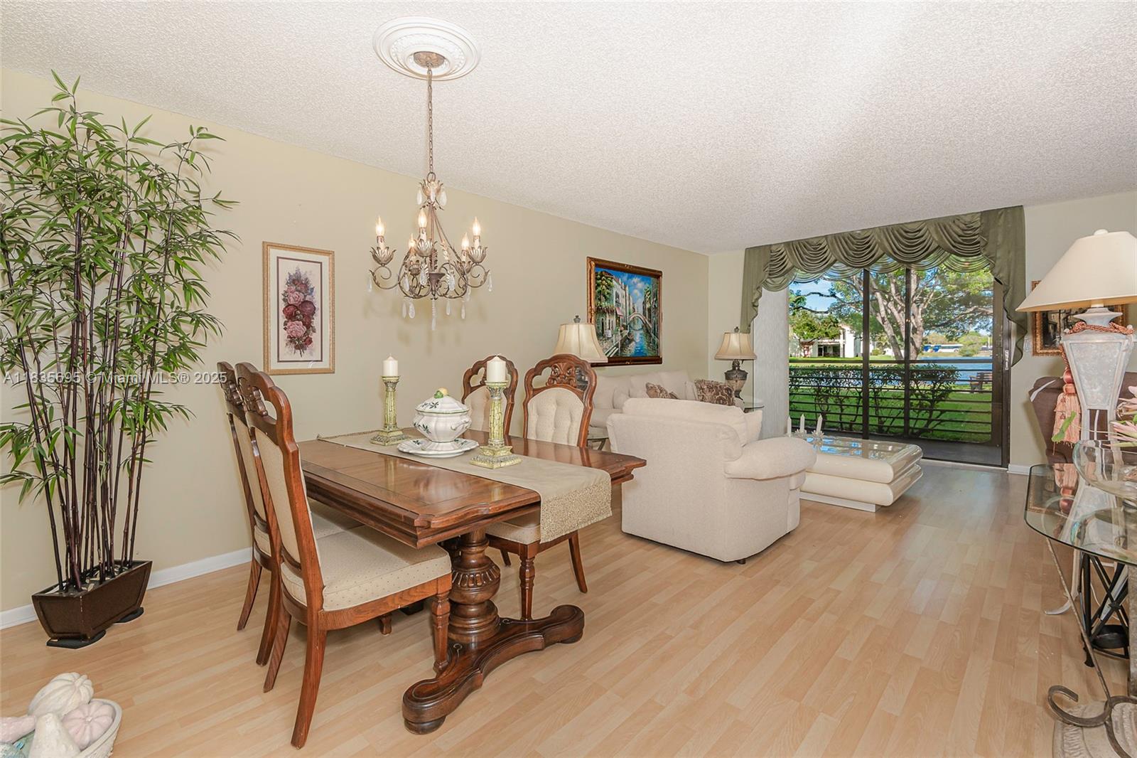 901 Colony Point Cir 107