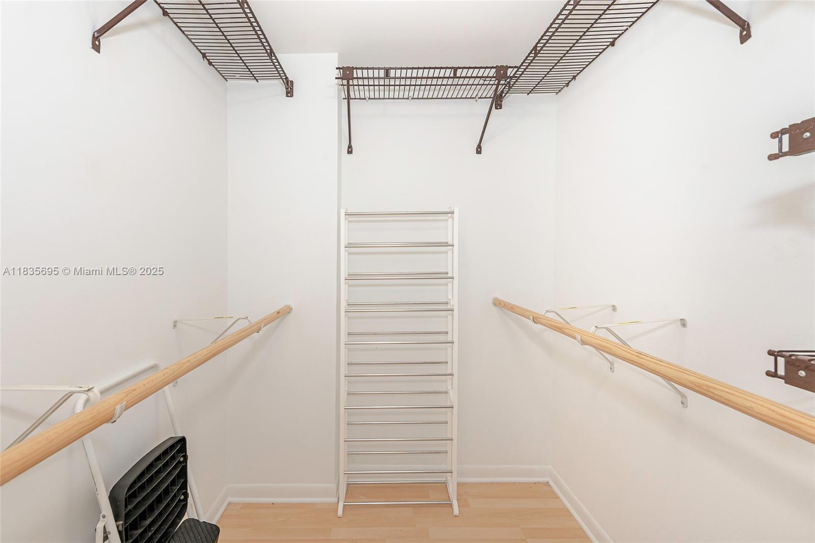 COLONY POINT 6 CONDO - Residential