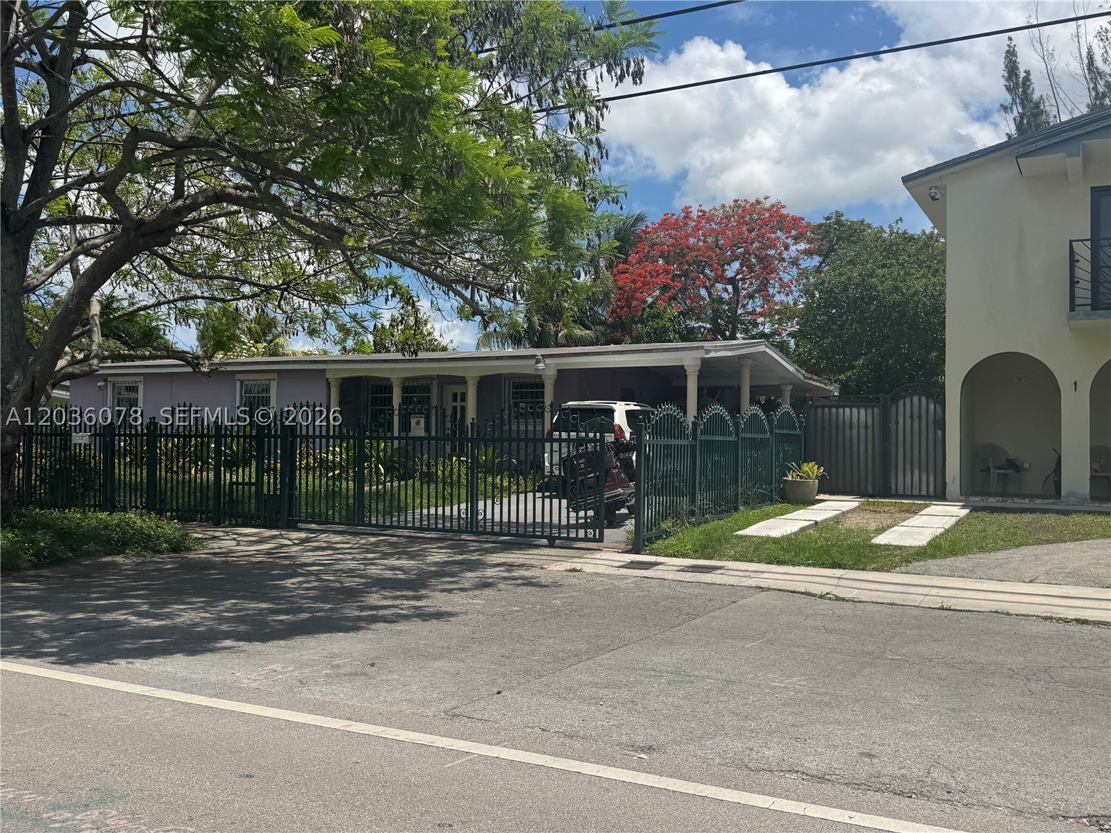 11290 SW 47th Ter