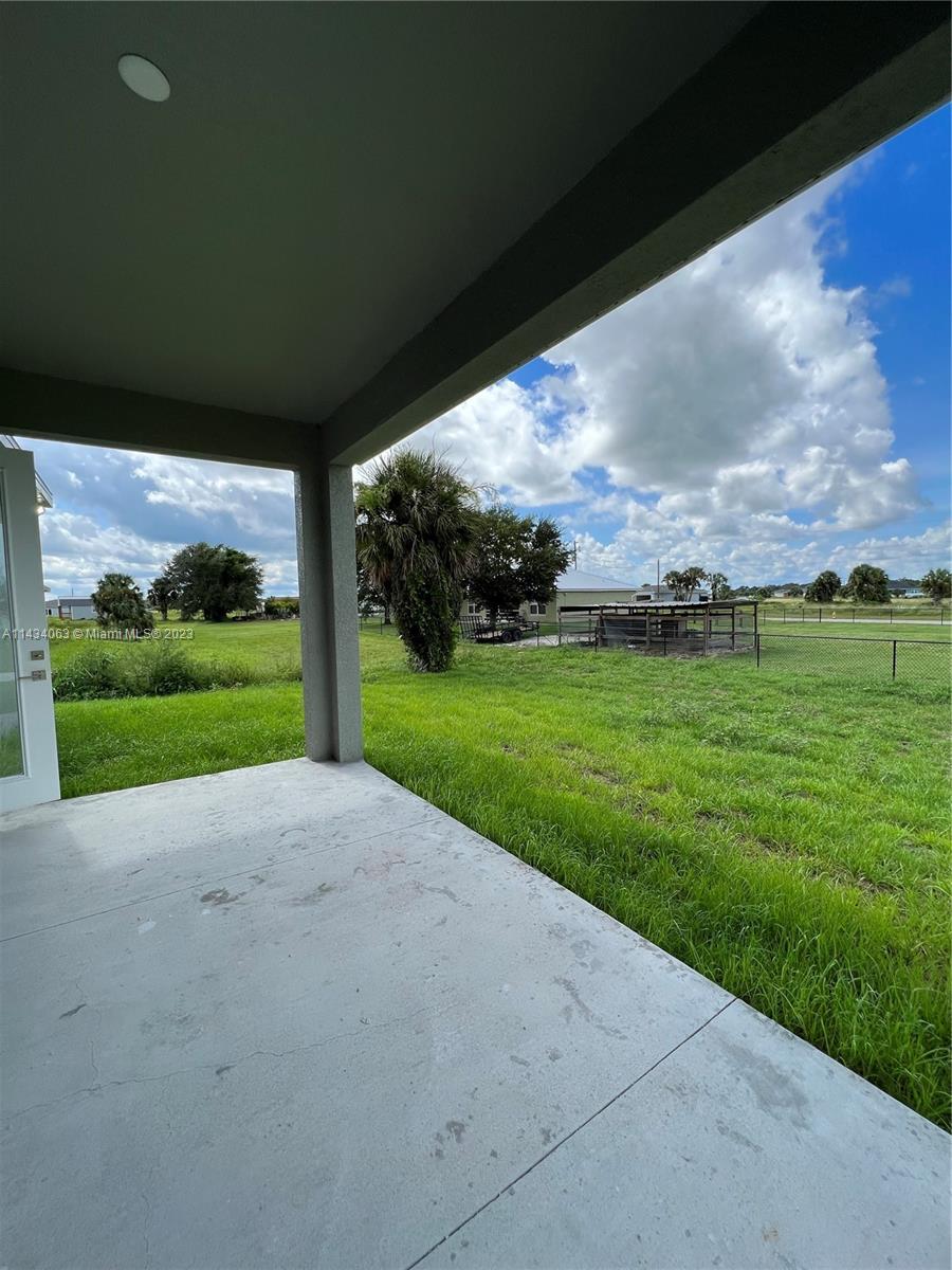 PORT LABELLE - Residential Lease