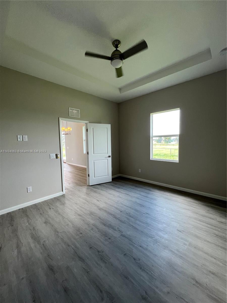 PORT LABELLE - Residential Lease
