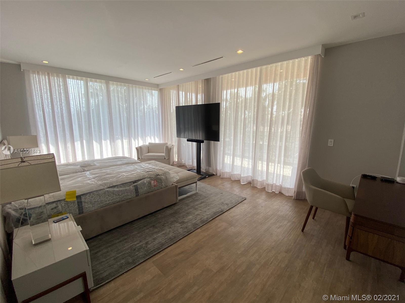 LA GORCE GOLF SUB - Residential