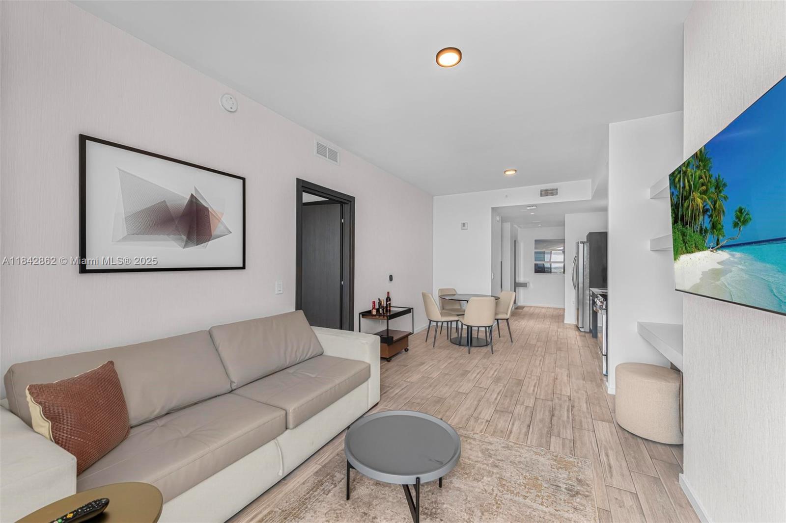 The Elser - Residential