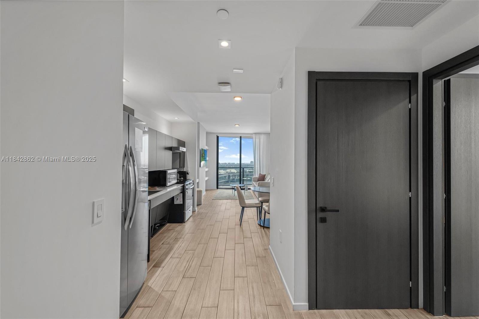 The Elser - Residential