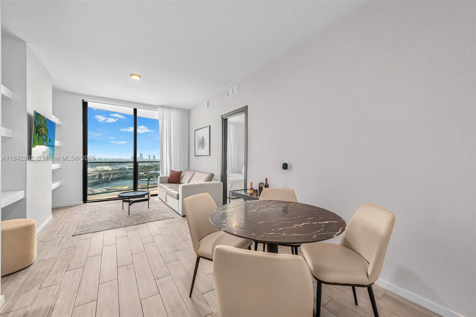 The Elser - Residential