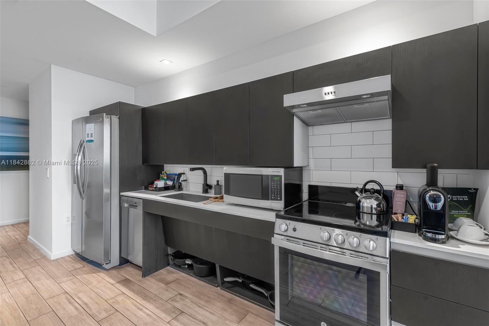 The Elser - Residential