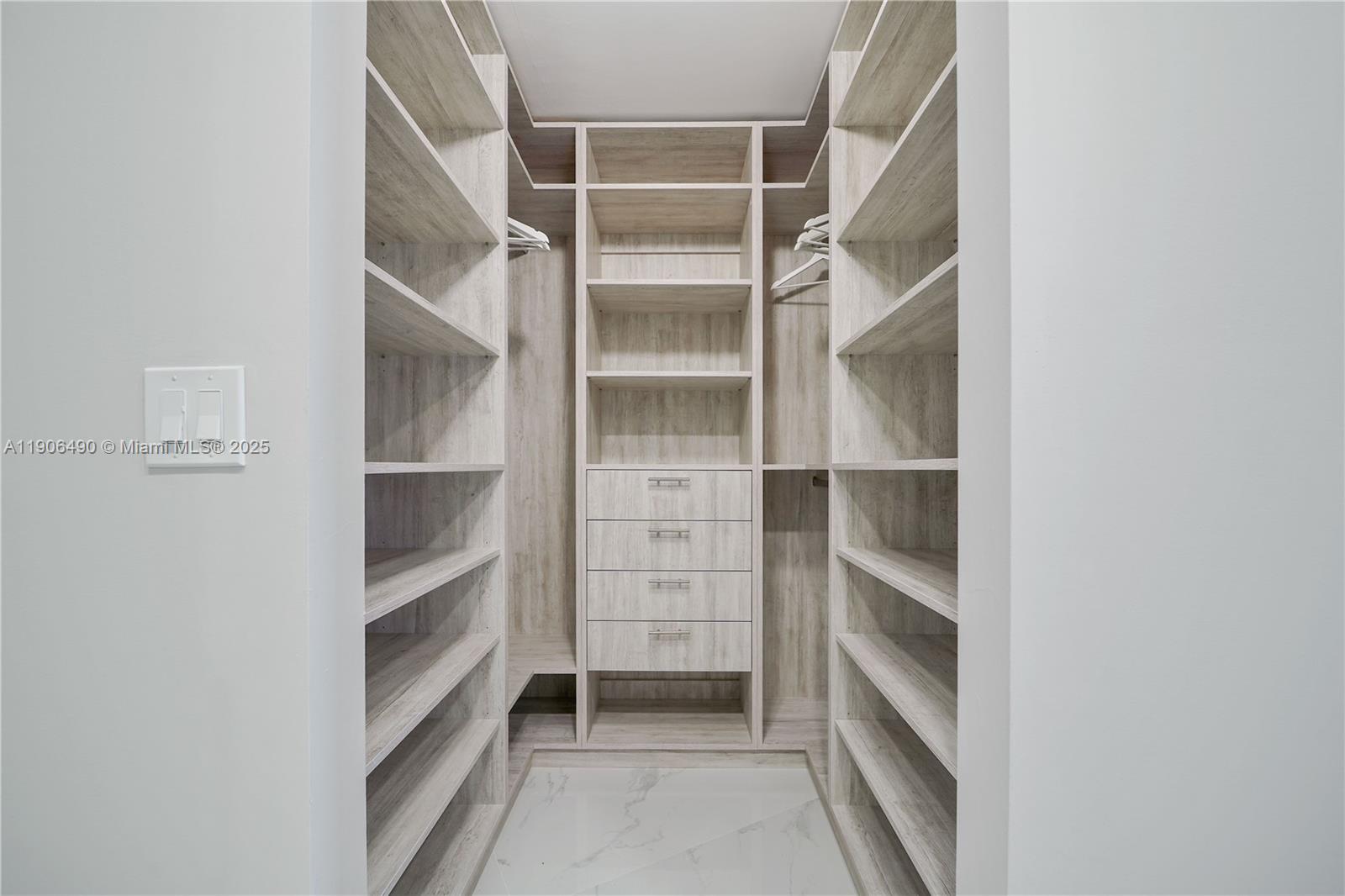 PORTOFINO TOWER CONDO - Residential