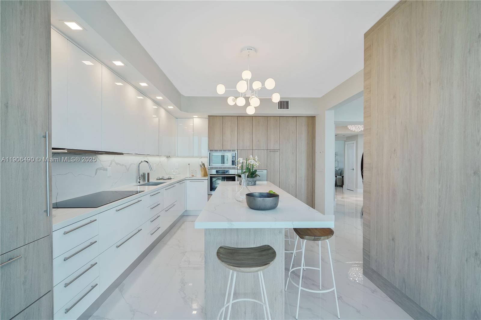 PORTOFINO TOWER CONDO - Residential