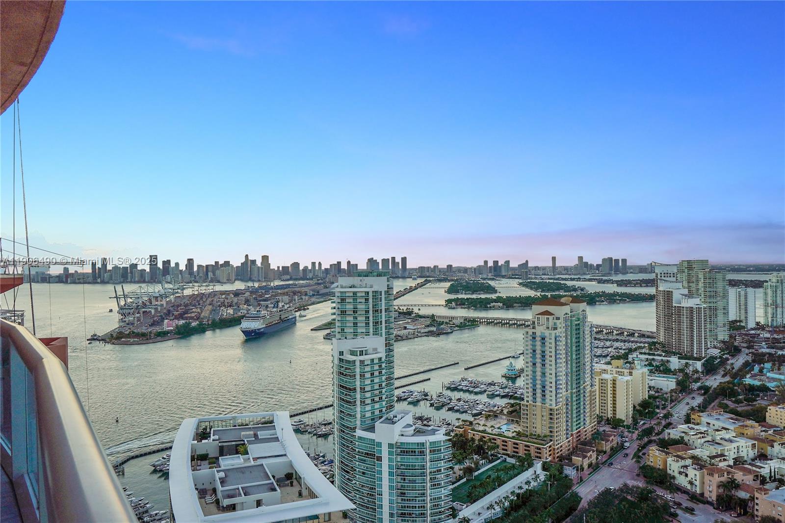 PORTOFINO TOWER CONDO - Residential