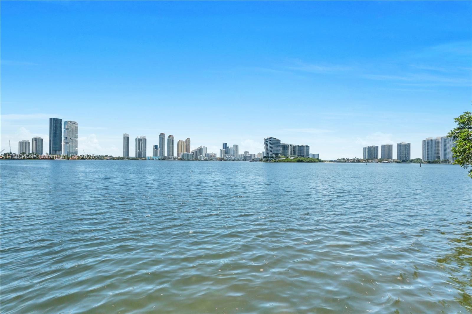 SOUTHVIEW AT AVENTURA CON - Residential