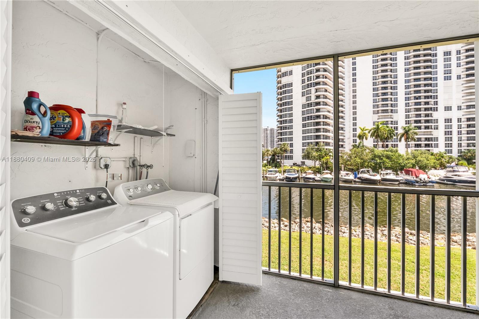 SOUTHVIEW AT AVENTURA CON - Residential