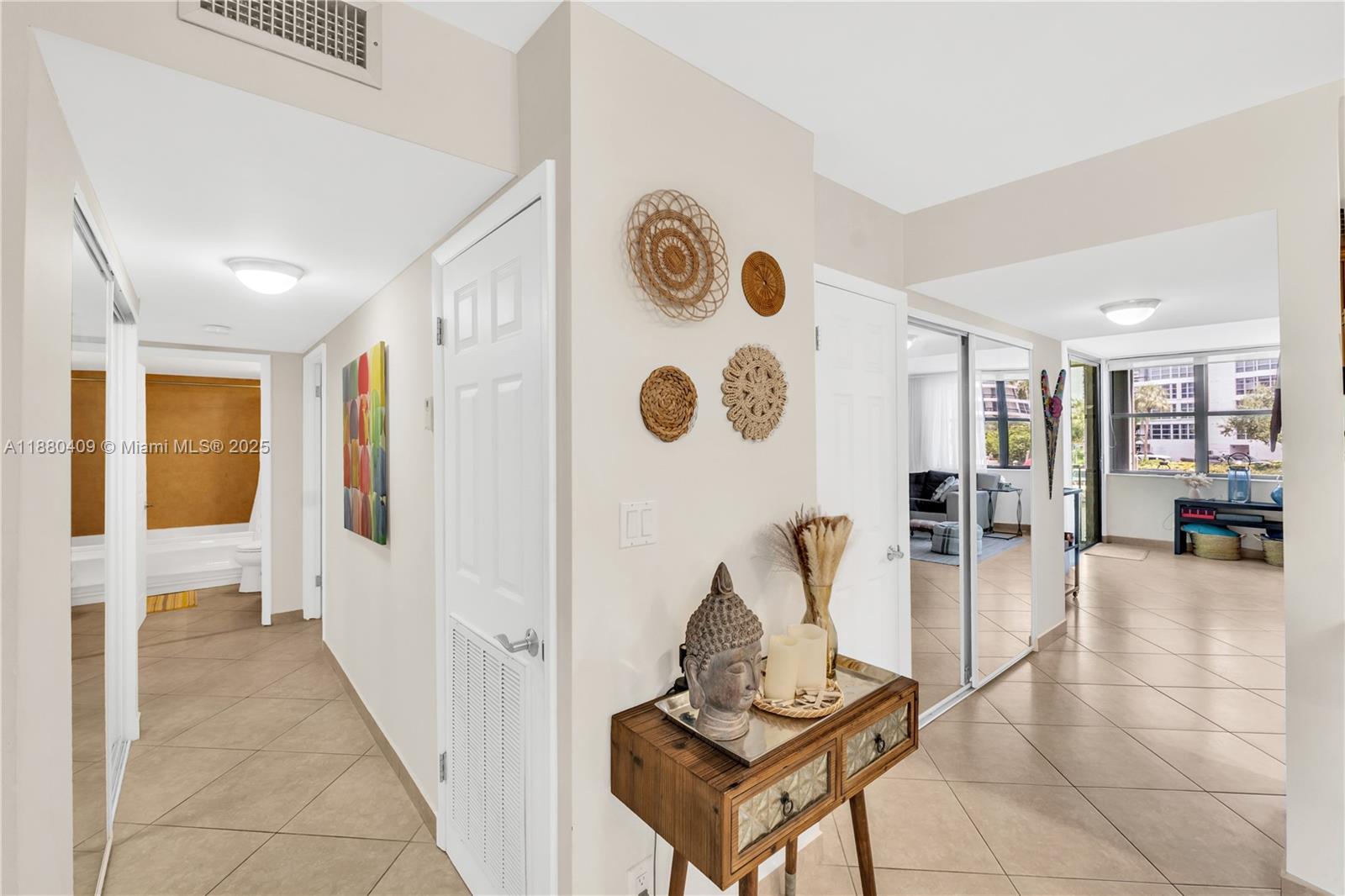 SOUTHVIEW AT AVENTURA CON - Residential