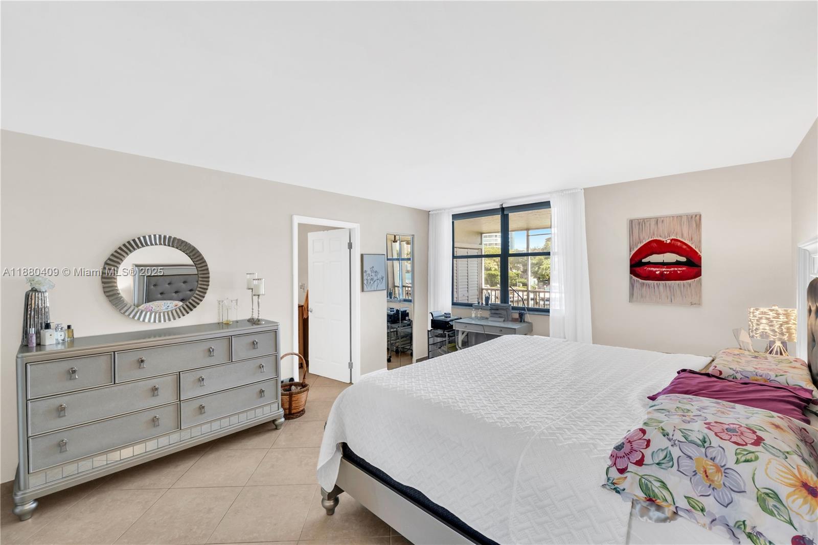 SOUTHVIEW AT AVENTURA CON - Residential