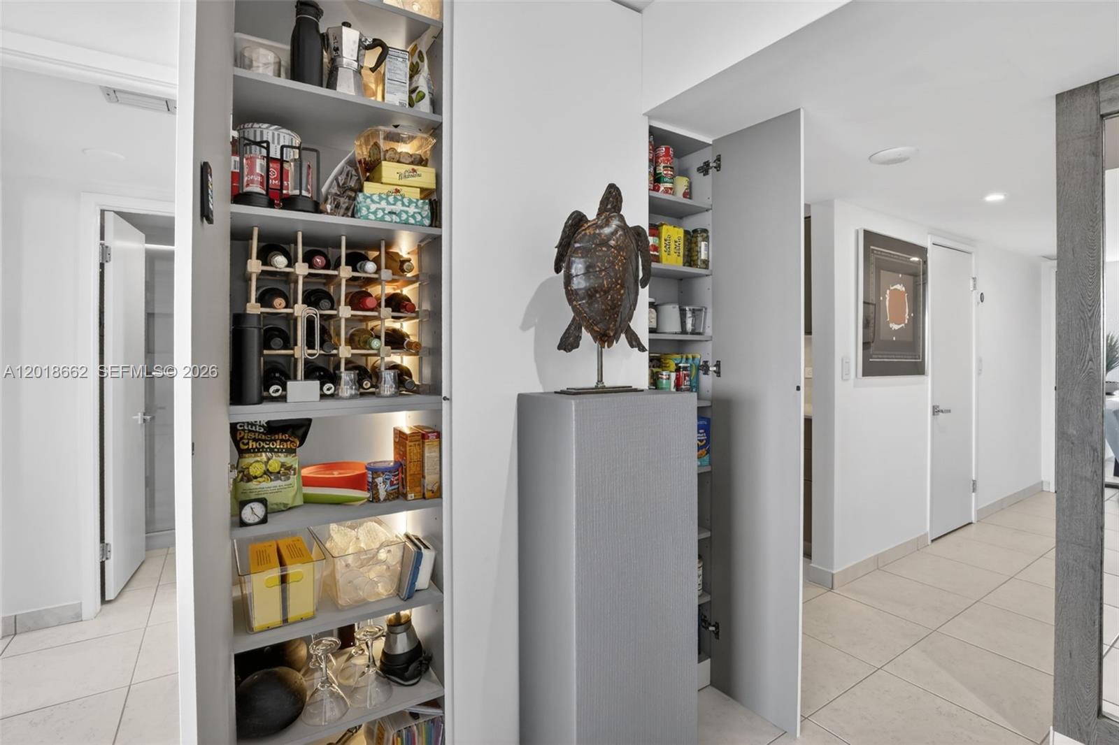WATERVIEW CONDO - Residential