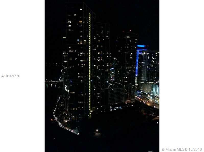 MET 1 CONDO - Residential Lease