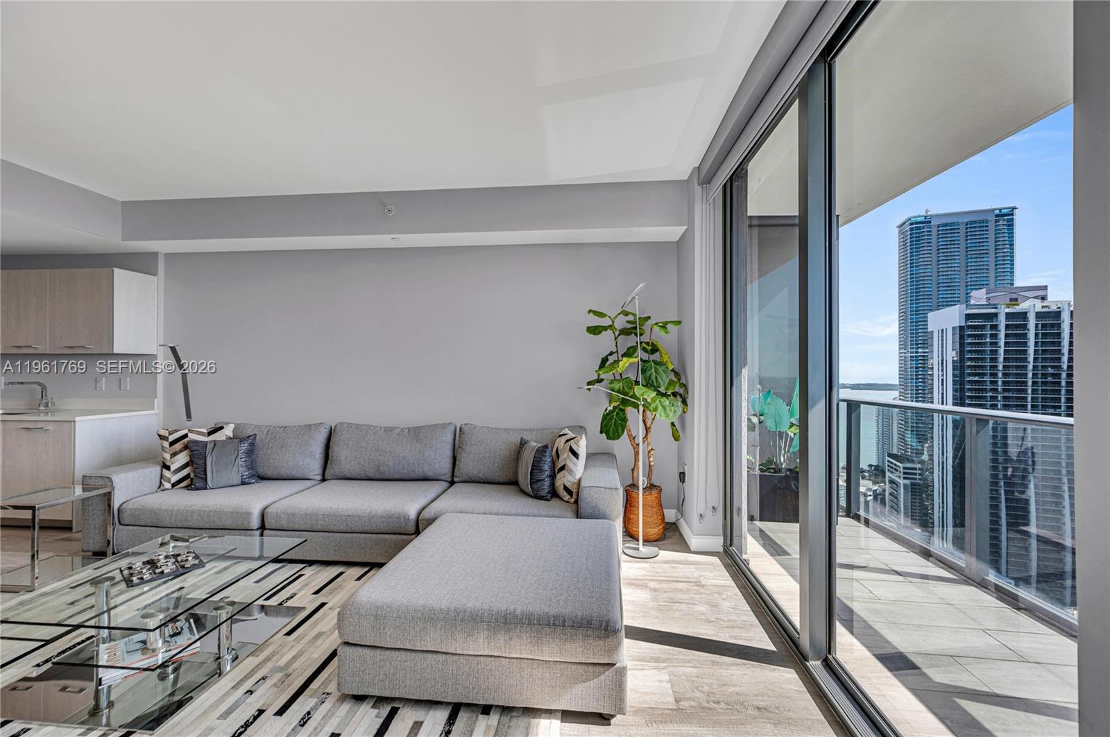 BRICKELL HEIGHTS WEST CON - Residential