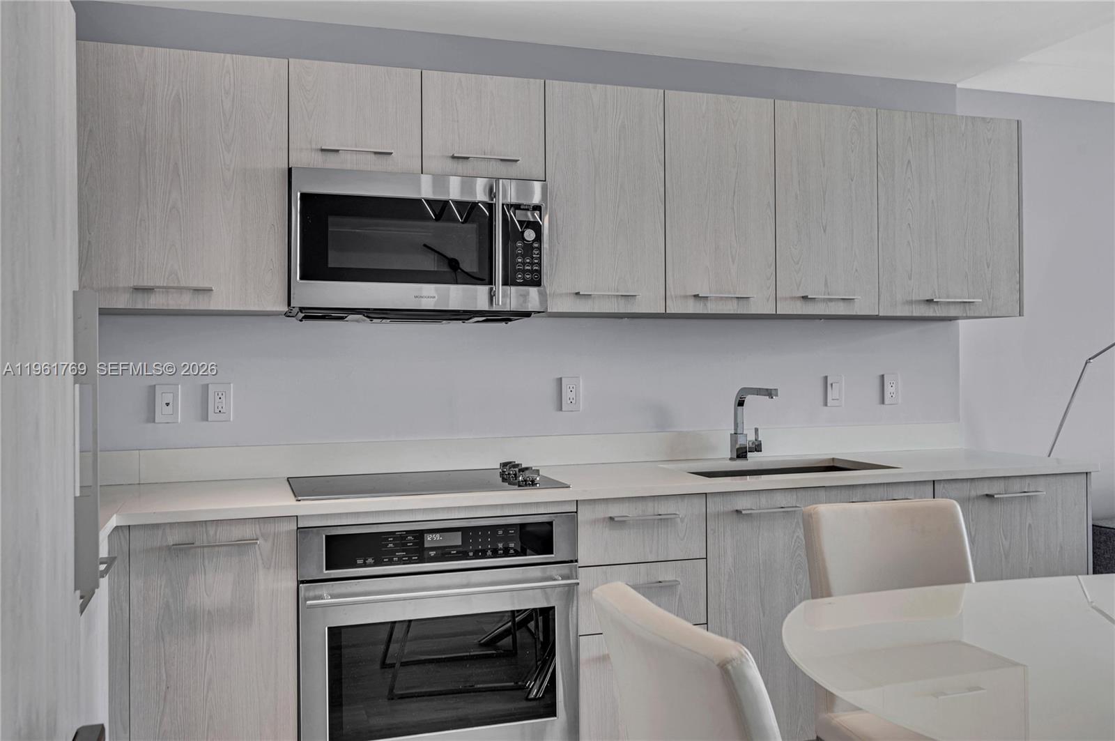 BRICKELL HEIGHTS WEST CON - Residential