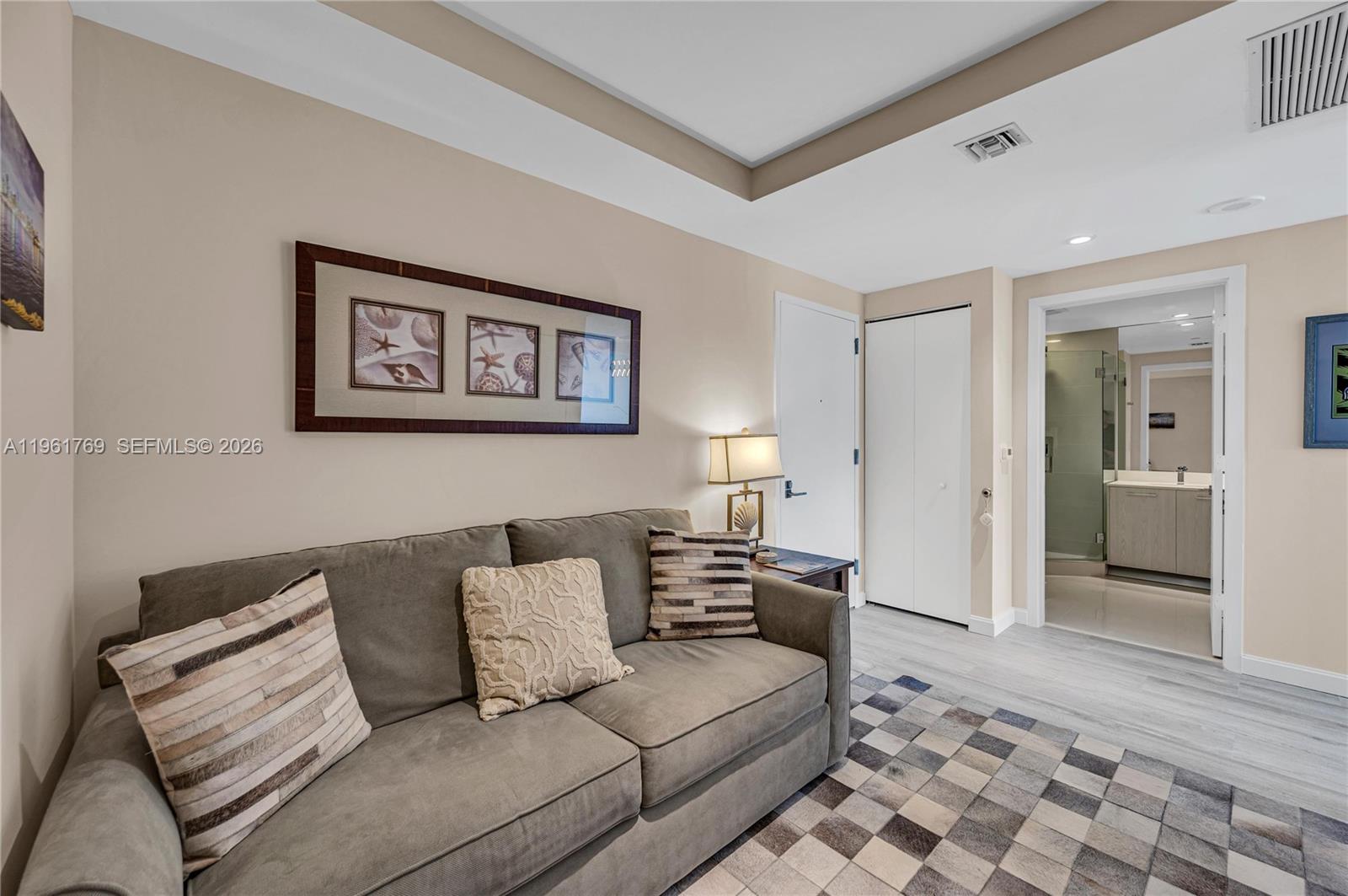 BRICKELL HEIGHTS WEST CON - Residential