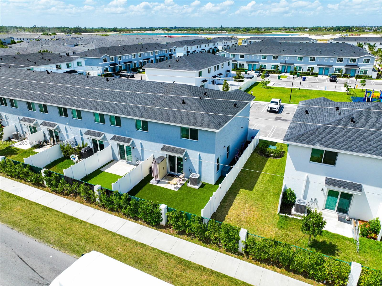 COSTA BLANCA VILLAS - Residential