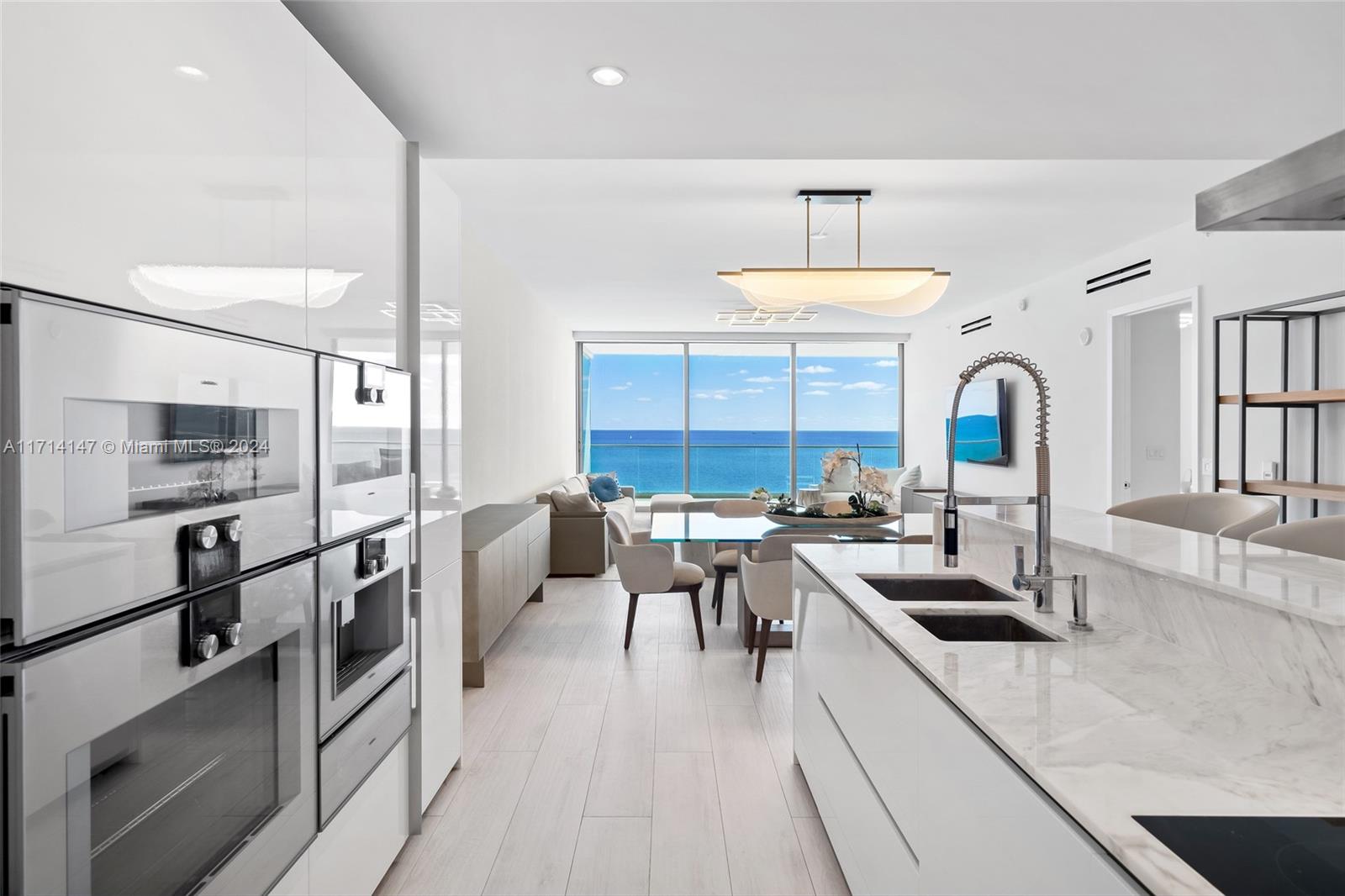OCEANA BAL HARBOUR CONDO - Residential