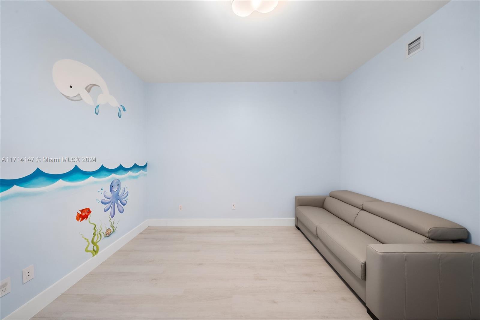 OCEANA BAL HARBOUR CONDO - Residential