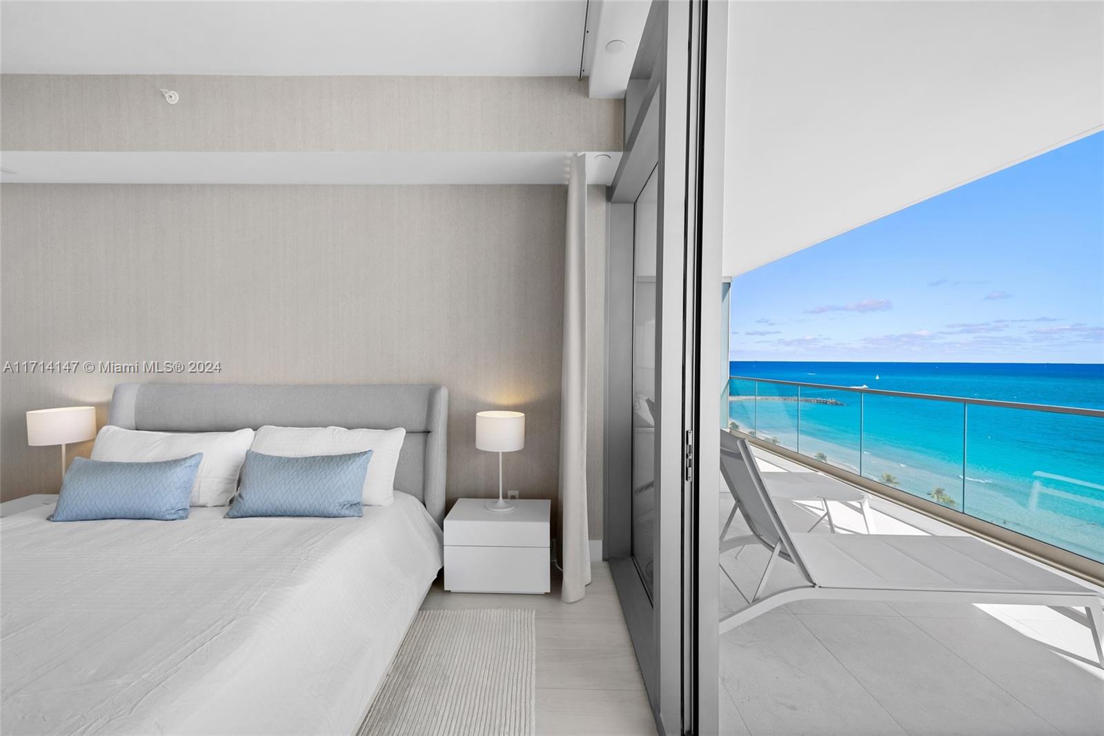 OCEANA BAL HARBOUR CONDO - Residential