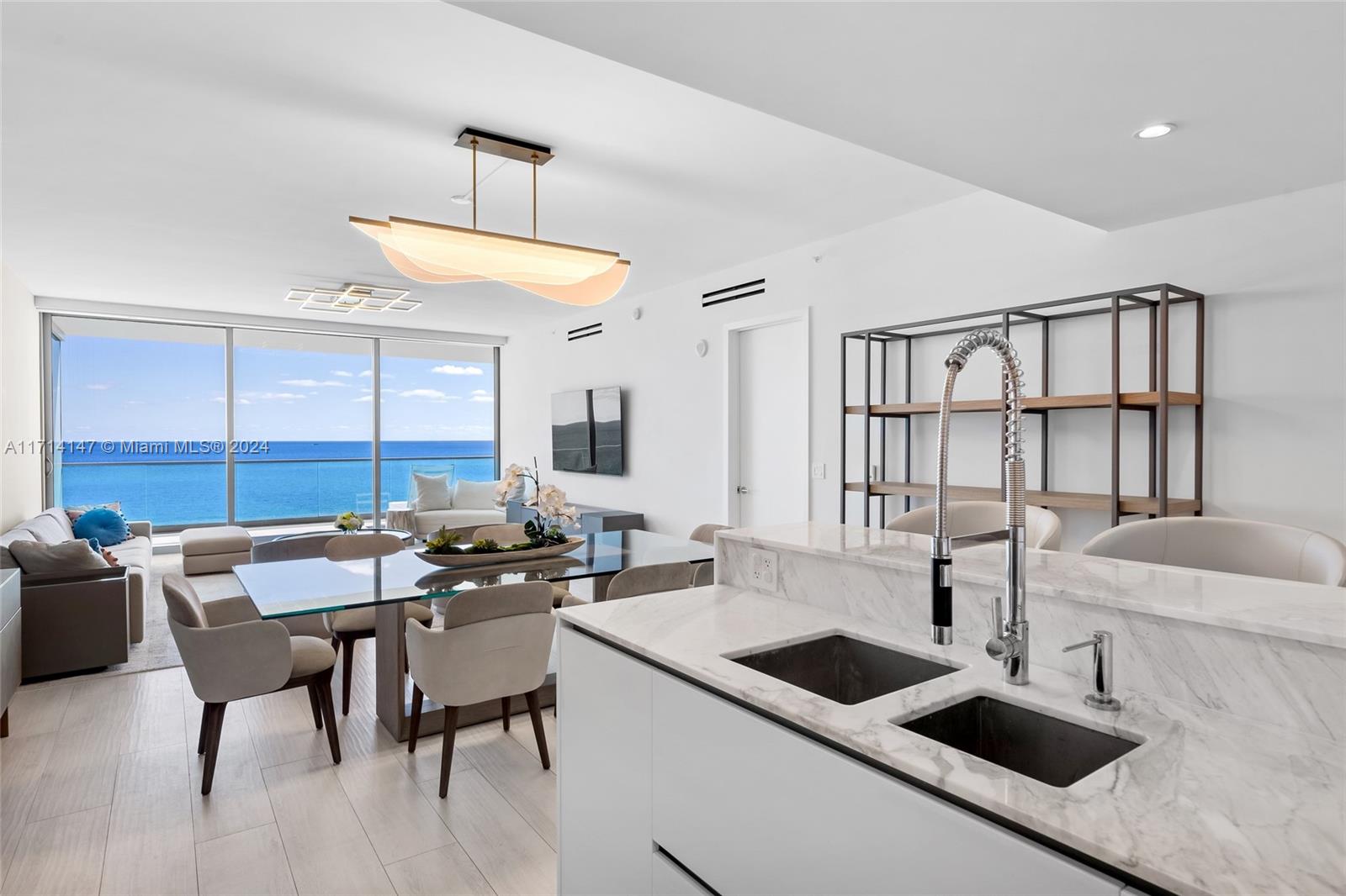 OCEANA BAL HARBOUR CONDO - Residential