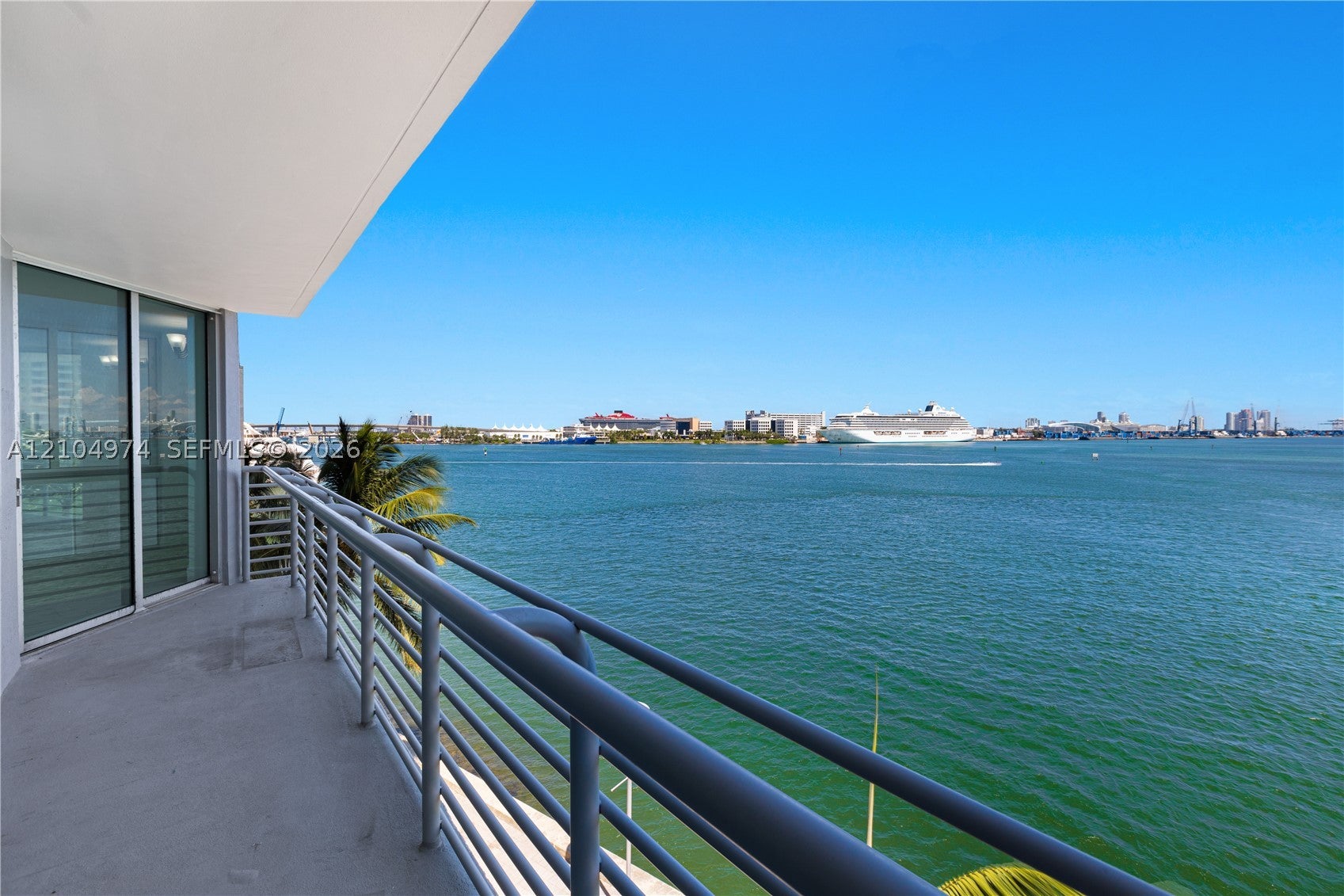 335 S Biscayne Blvd 412