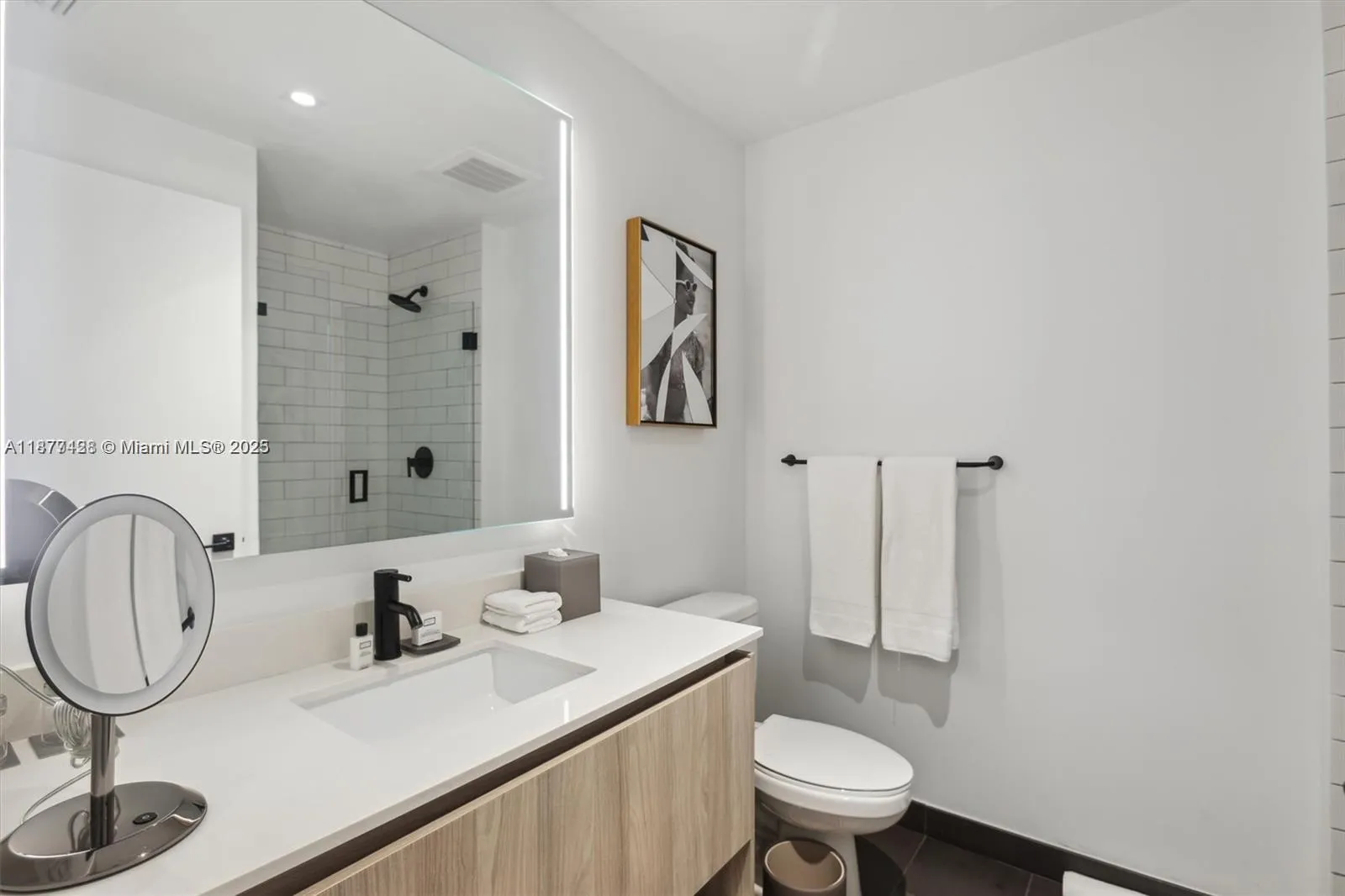 Miami, Florida 33132, United States, ,1 BathroomBathrooms,Residential,Active,209134