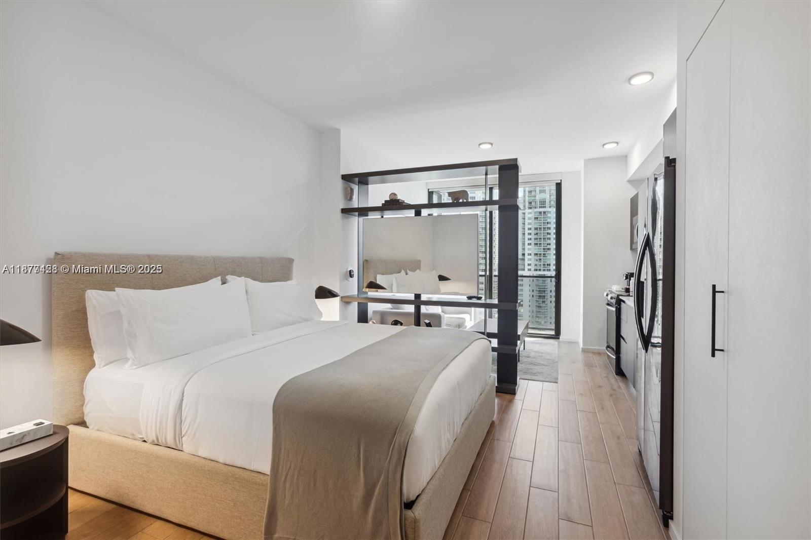 THE ELSER - Residential