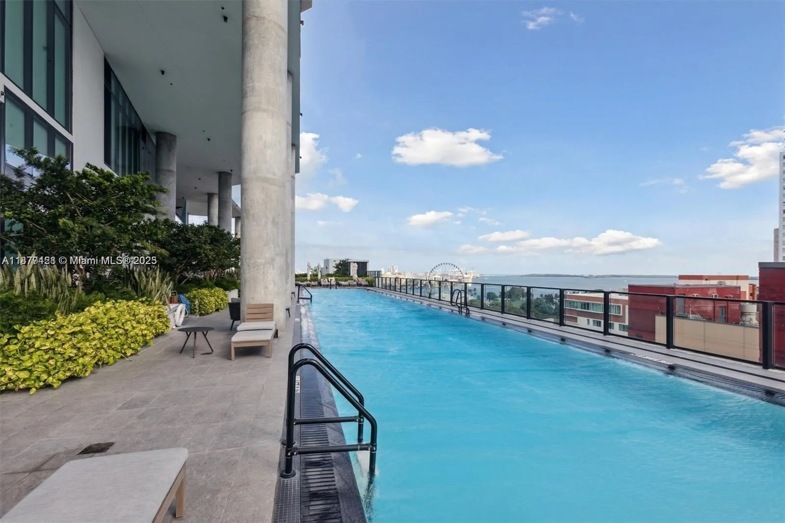 Miami, Florida 33132, United States, ,1 BathroomBathrooms,Residential,Active,209134