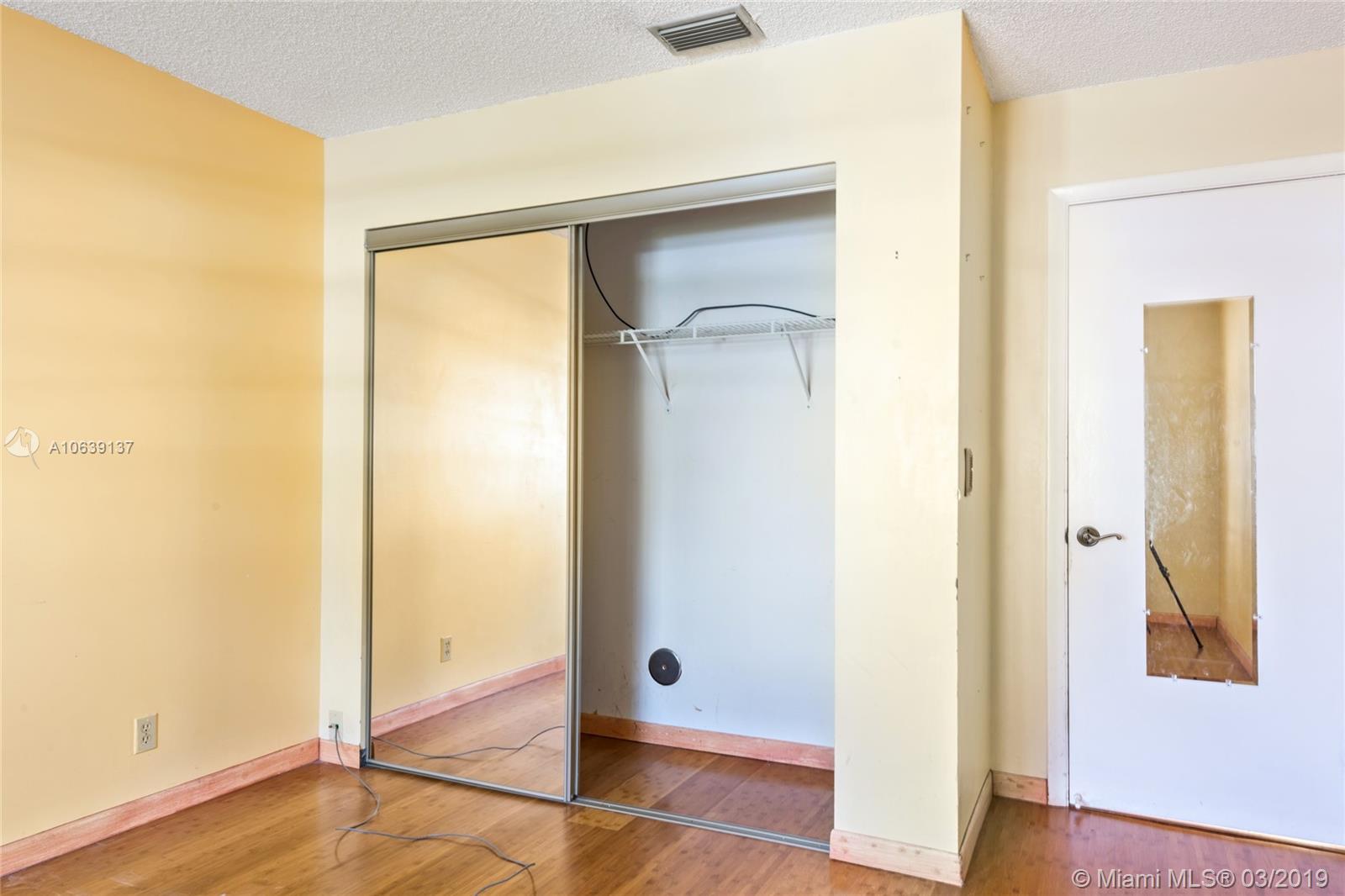 NEW RIVER ESTATES SEC EIG - Residential