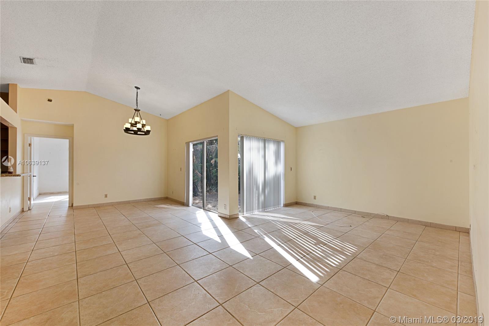 NEW RIVER ESTATES SEC EIG - Residential