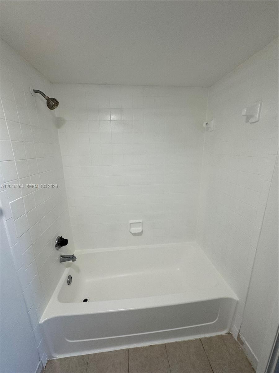 VILLAS DE VENEZIA CONDO - Residential