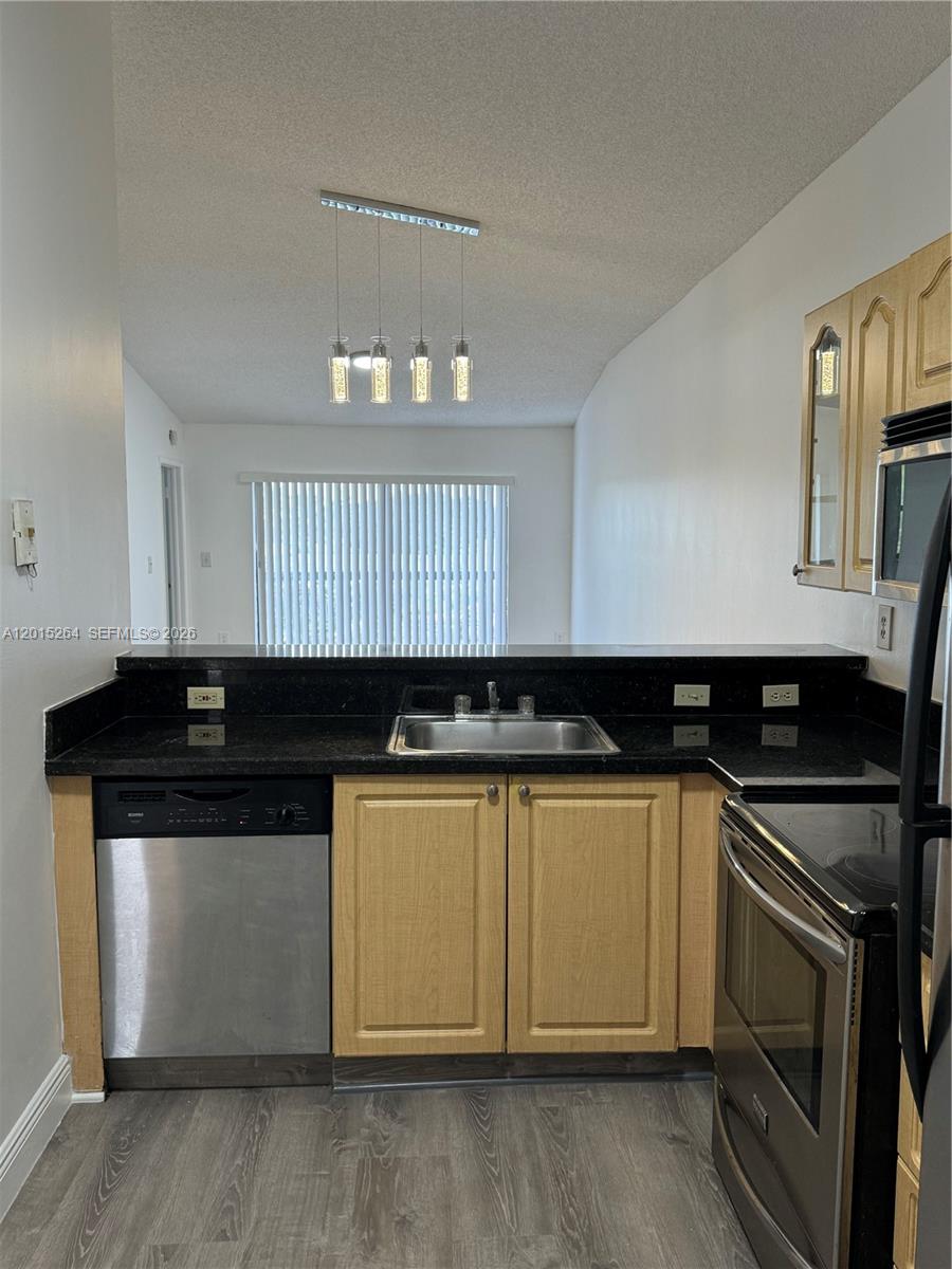 VILLAS DE VENEZIA CONDO - Residential