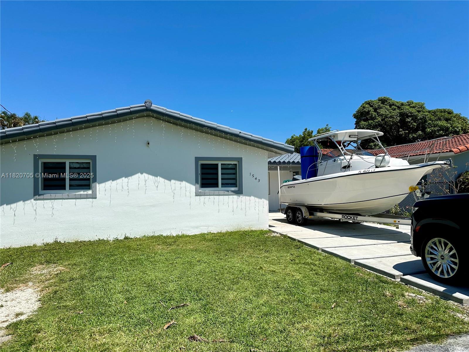 1543 SW 74th Ct 1543