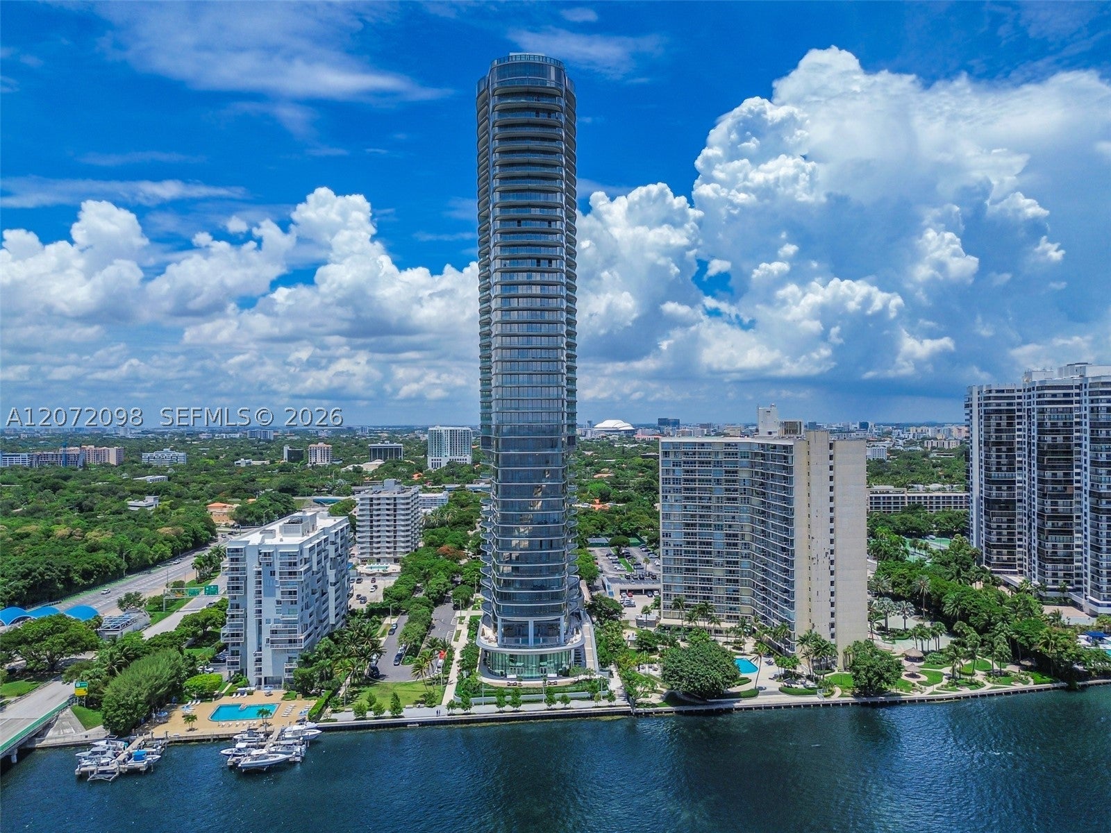 175 SE 25 Road PH4301