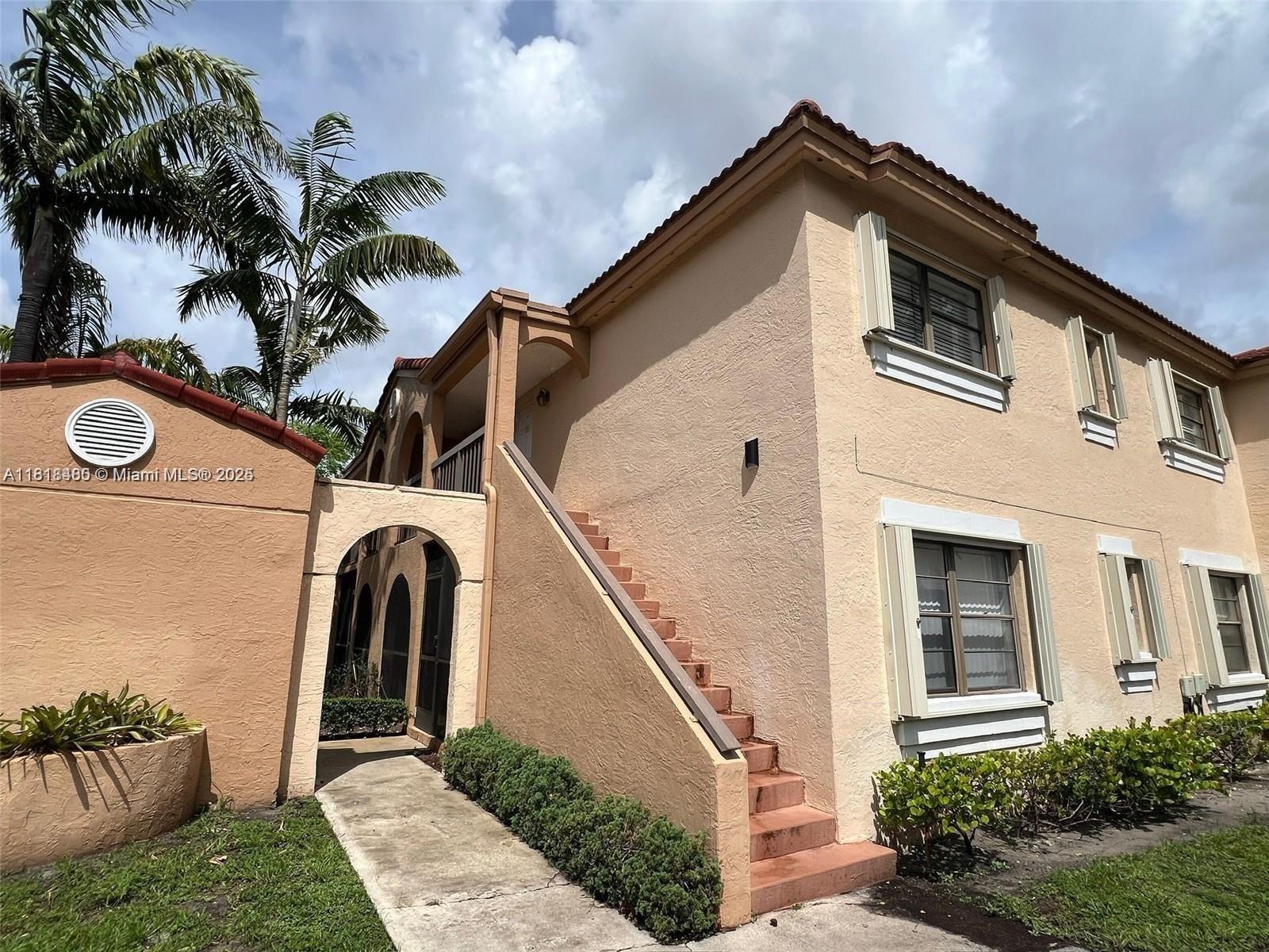 18286 Mediterranean Blvd 8-2, Hialeah, Miami-Dade County, Florida - 2 Bedrooms  
2 Bathrooms - 